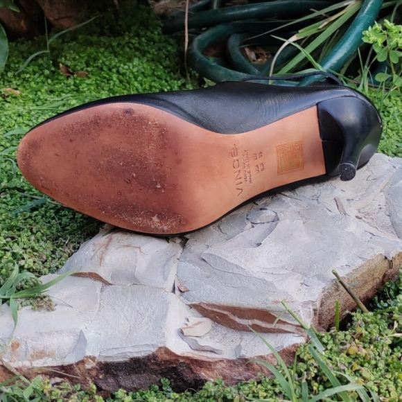 DIVORCE CLEARANCE-TAKING OFFERS Vince Women's Heels Made In Italy Sz 8 M Euro - Picture 12 of 13